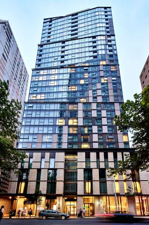Meriton Suites Sussex Street tower exterior, Sydney